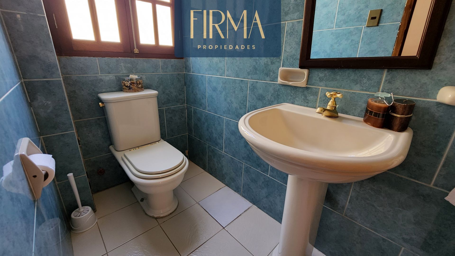 Casa en VentaCASA EN VENTA, ACHUMANI, COND, PRIVADO 5 dormitorios 5 baños 2 parqueos Foto 15