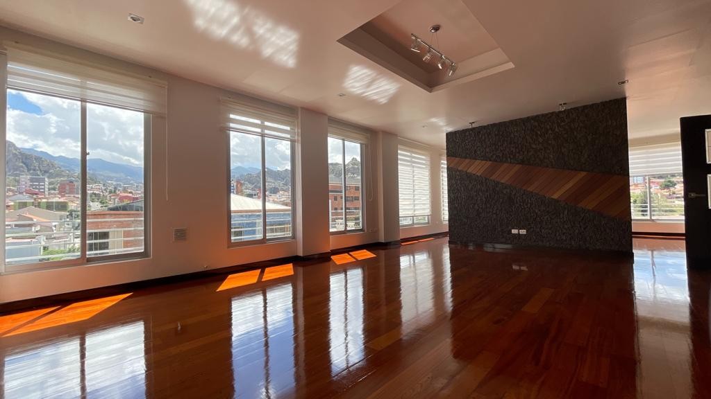 Departamento en VentaPENTHOUSE EN VENTA EN ACHUMANI Foto 1