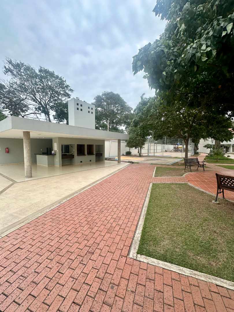 Casa en Entre 5to y 6to anillo Oeste en Santa Cruz de la Sierra 3 dormitorios 3 baños 2 parqueos Foto 20