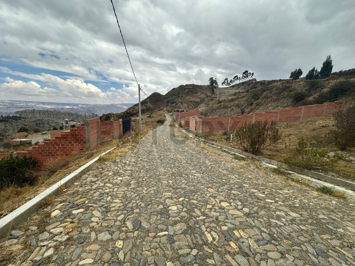 Terreno en VentaACHUMANI, LA SUIZA IV Foto 3