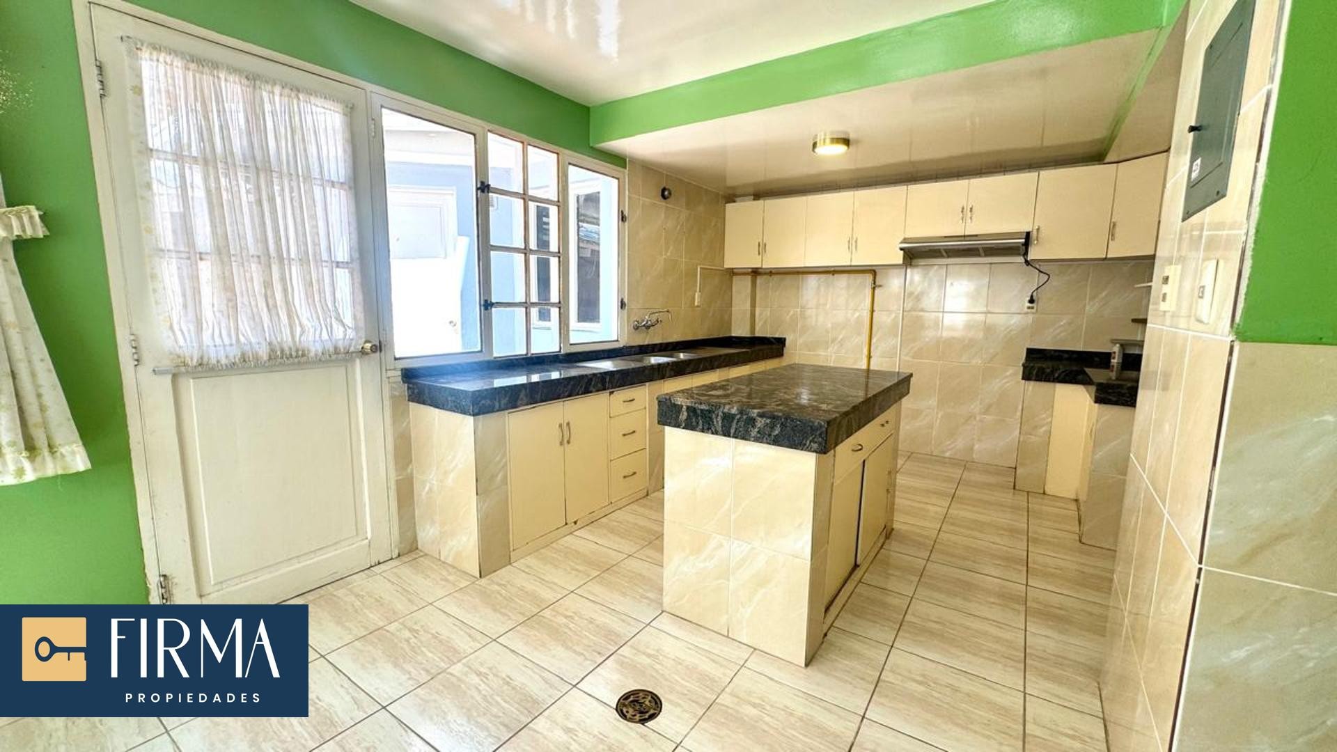 Casa en AlquilerCASA EN ALQUILER EN ACHUMANI - MESETA 4 dormitorios 4 baños 3 parqueos Foto 18