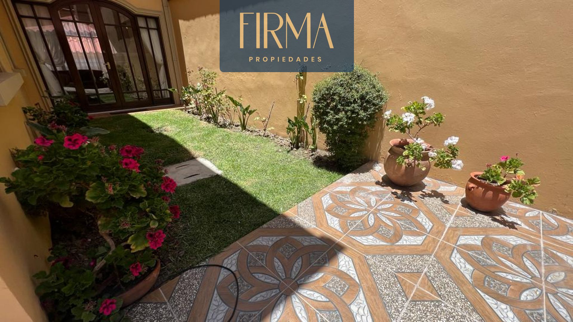 Casa en AlquilerALQUILA ESTA CASA  EN SAN MIGUEL 3 dormitorios 4 baños 2 parqueos Foto 4