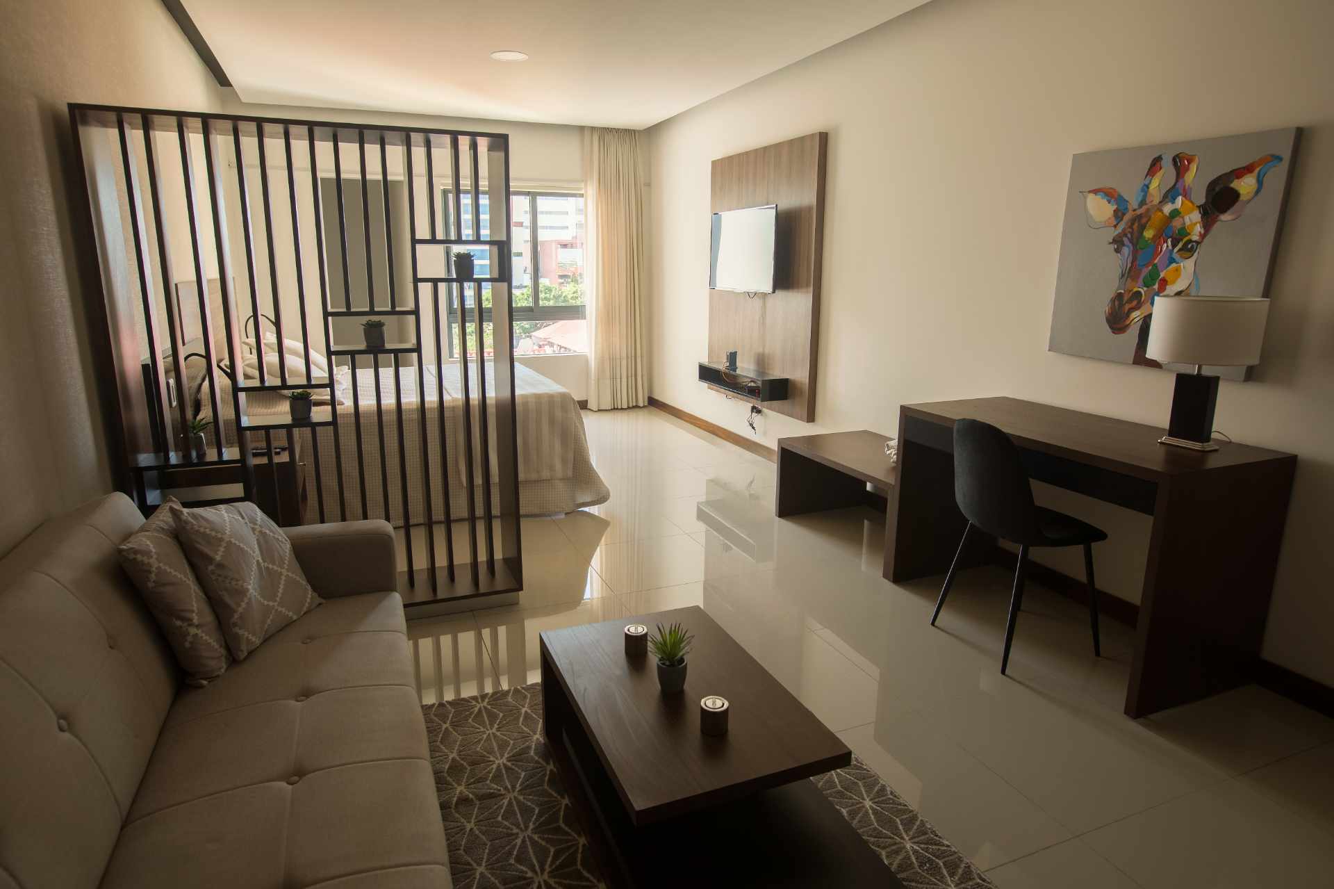 Departamento en VentaHermosa Suite cerca de Centro Empresarial
 1 dormitorios 1 baños  Foto 11