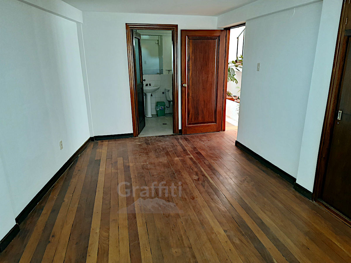 En Venta a $us 360,000 Foto 7
