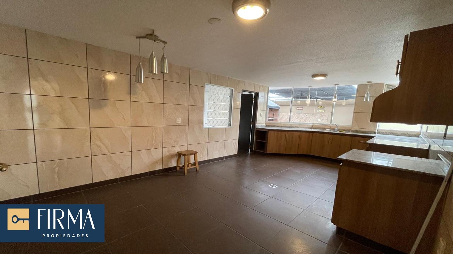 Departamento DEPARTAMENTO EN VENTA CON PARRILLERO Y TERRAZA PRIVADA EN ACHUMANI Foto 5
