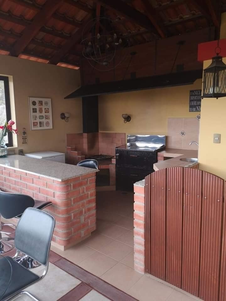 En Alquiler a $us 2,000 Foto 5