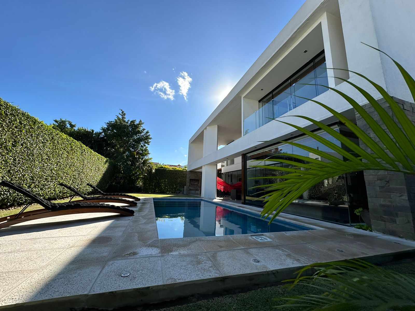 Casa en Urubó en Santa Cruz de la Sierra 4 dormitorios 3 baños 2 parqueos Foto 1