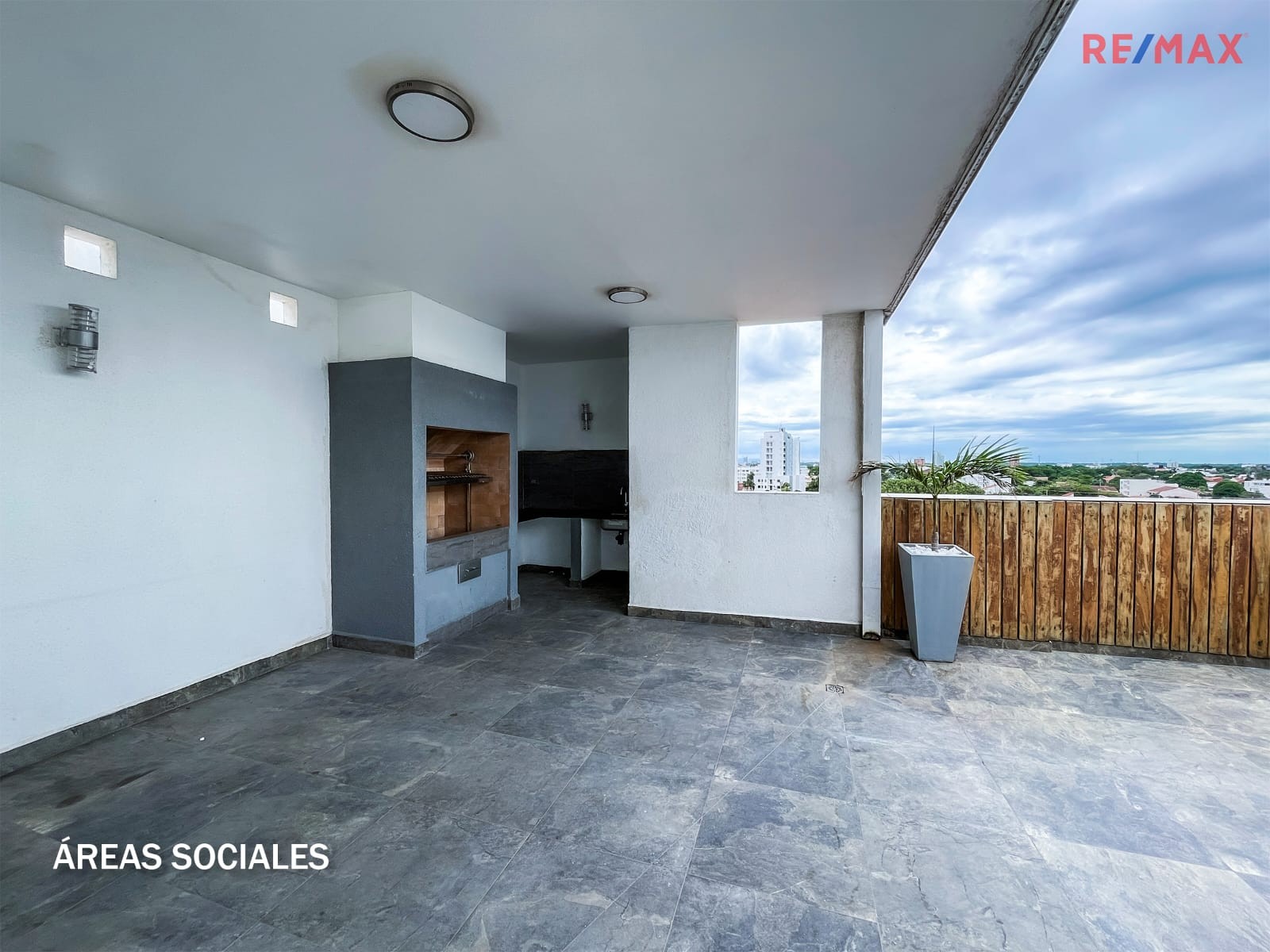 Departamento en VentaCONDOMINIO MACORORÓ IV 3 dormitorios 4 baños 1 parqueos Foto 33