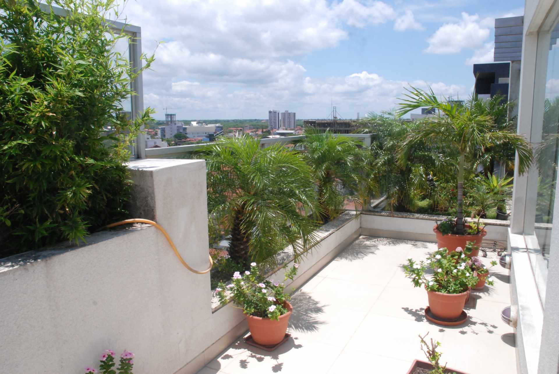 Departamento en Venta Hermoso Penthouse de 350m2 en Equipetrol 2do anillo Foto 18