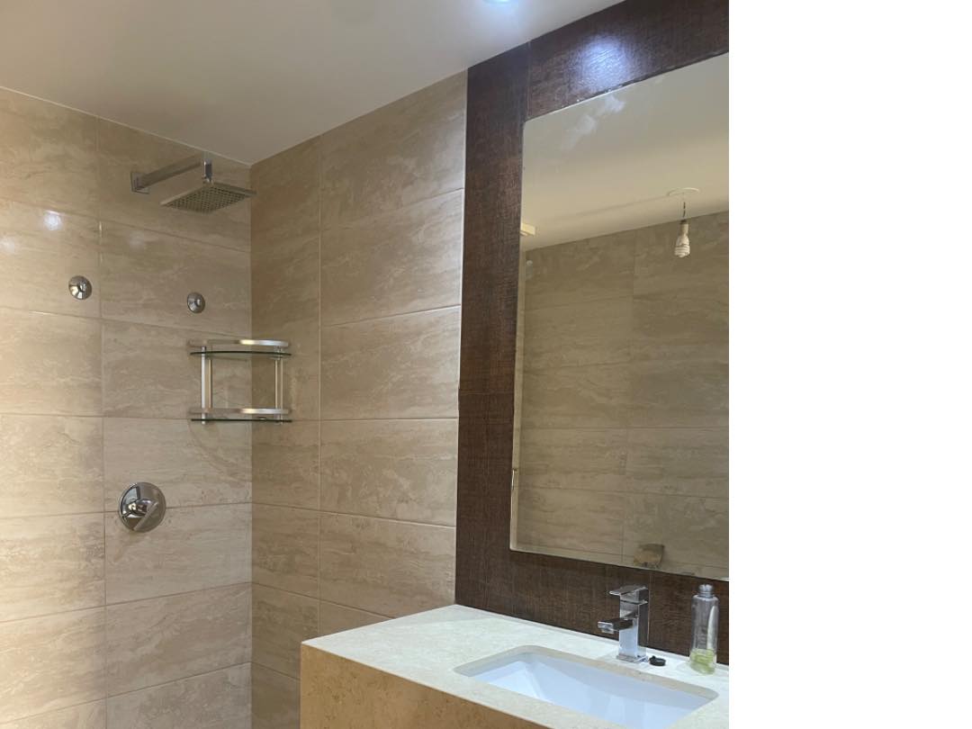 Departamento en Entre 2do y 3er anillo Norte en Santa Cruz de la Sierra 2 dormitorios 2 baños 1 parqueos Foto 10