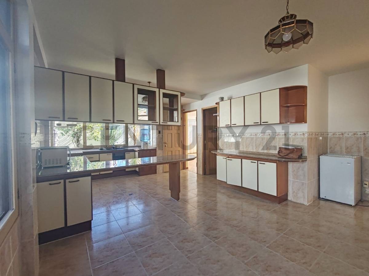 Casa en VentaACHUMANI CONDOMINIO LAS VILLAS 4 dormitorios 5 baños 1 parqueos Foto 4