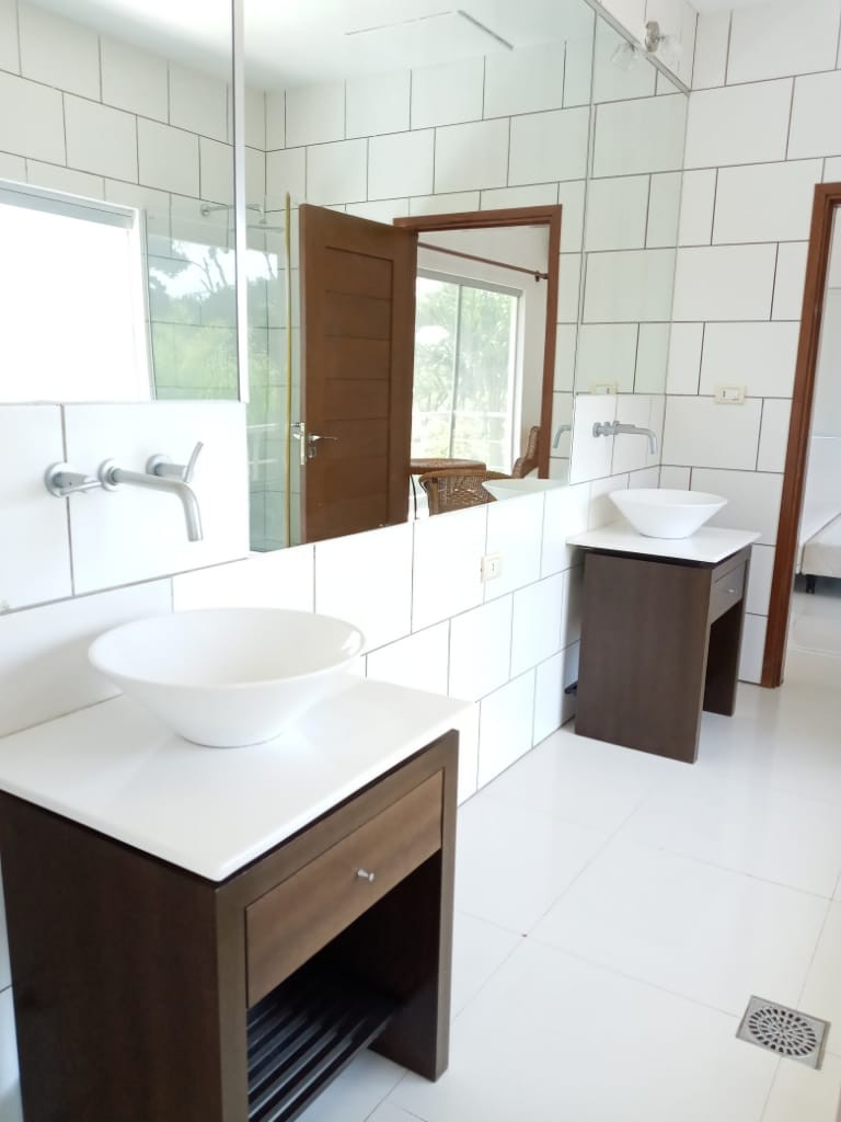 Casa en AnticréticoJARDINES DEL URUBO I 3 dormitorios 2 baños 1 parqueos Foto 7