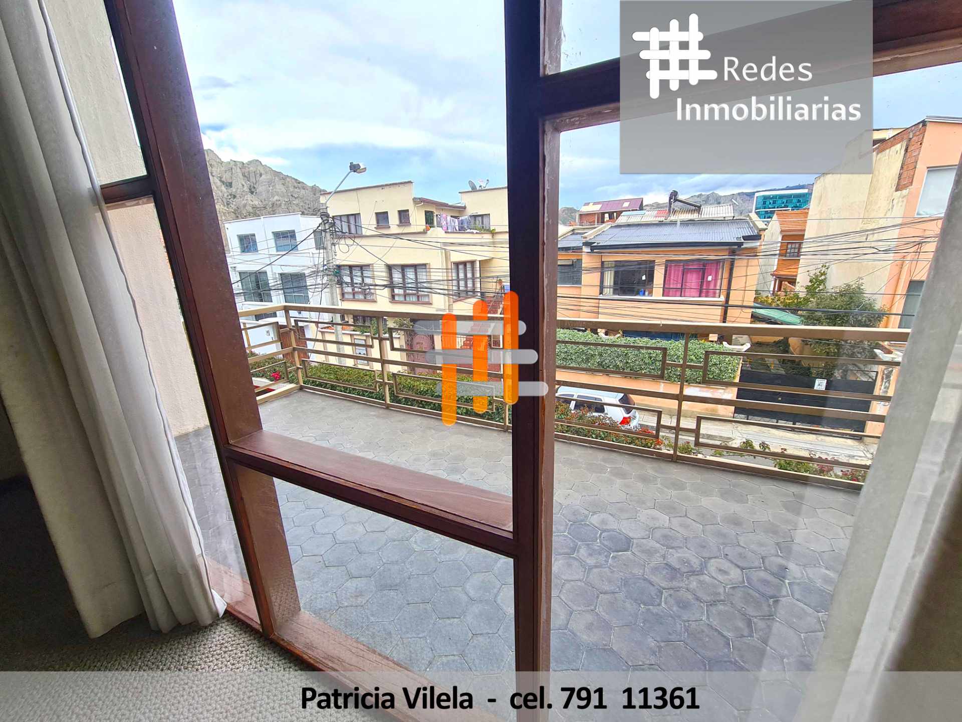 Casa en Los Pinos en La Paz 4 dormitorios 5 baños 3 parqueos Foto 13