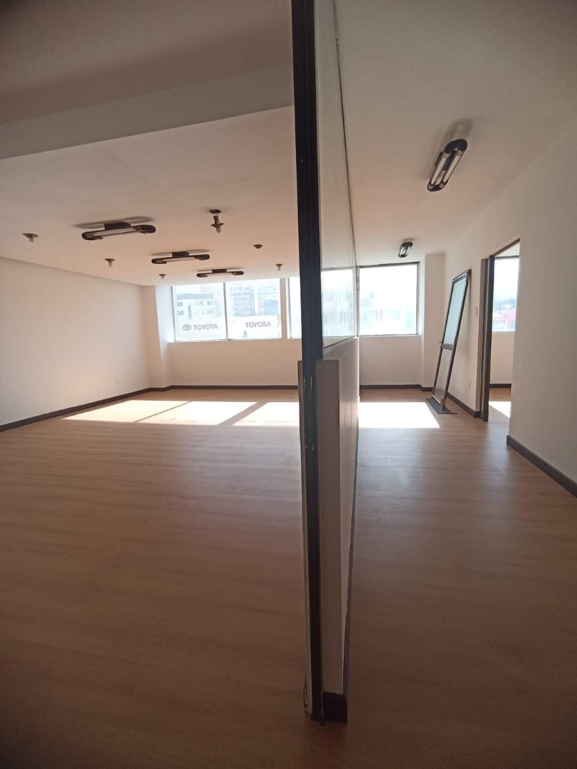 Oficina en VentaEl Prado  1 dormitorios 3 baños  Foto 19