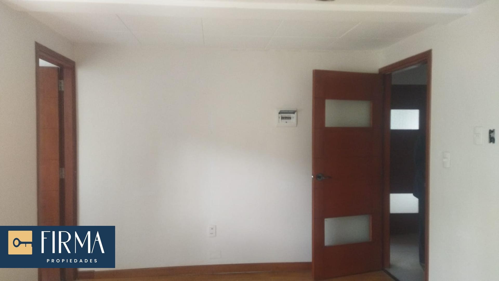 En Alquiler a Bs 4,700 Foto 4