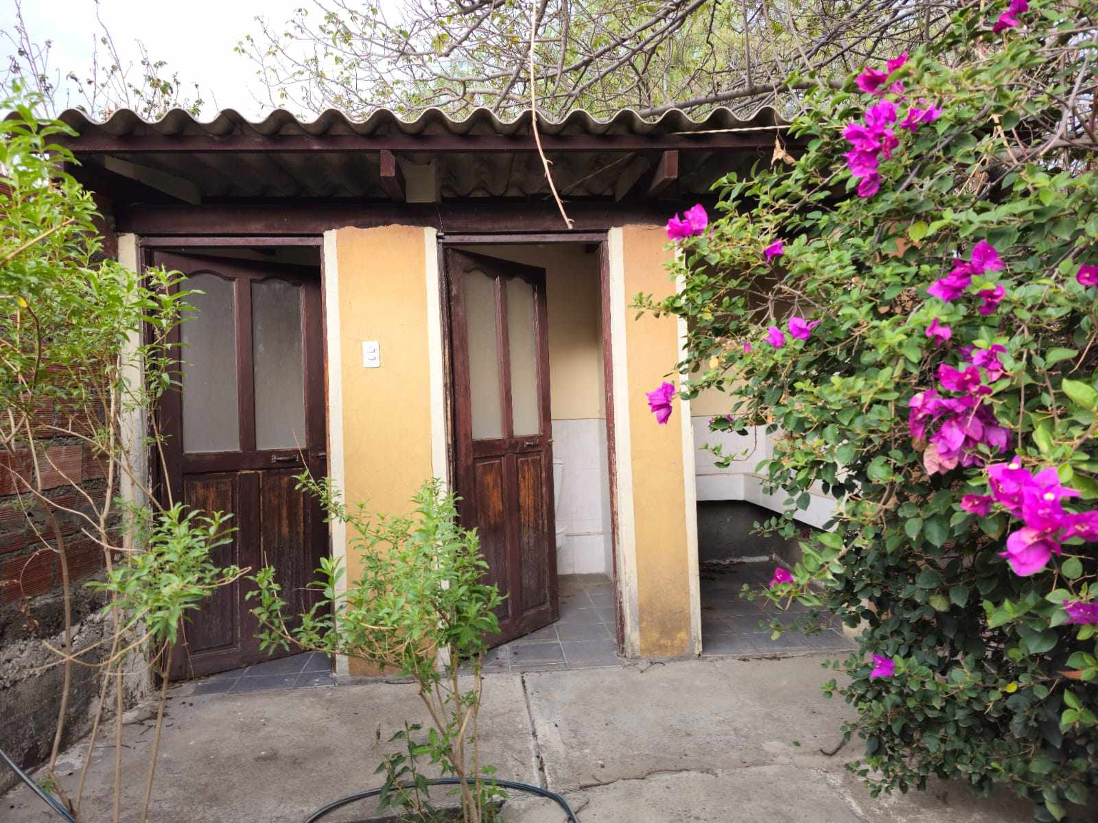 Casa en VentaQuillacollo Cochabamba 5 dormitorios 3 baños 1 parqueos Foto 5