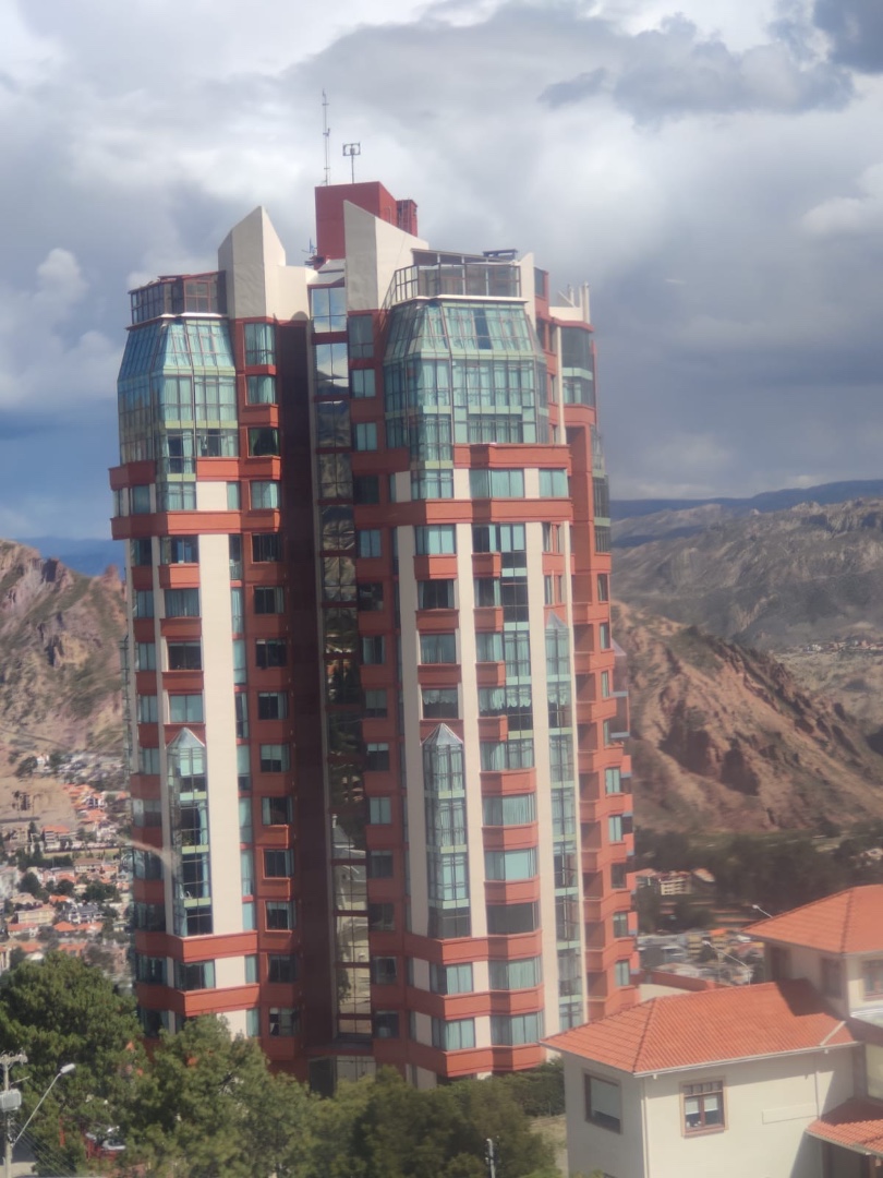 Departamento en San Alberto en La Paz 3 dormitorios 3 baños 1 parqueos Foto 43