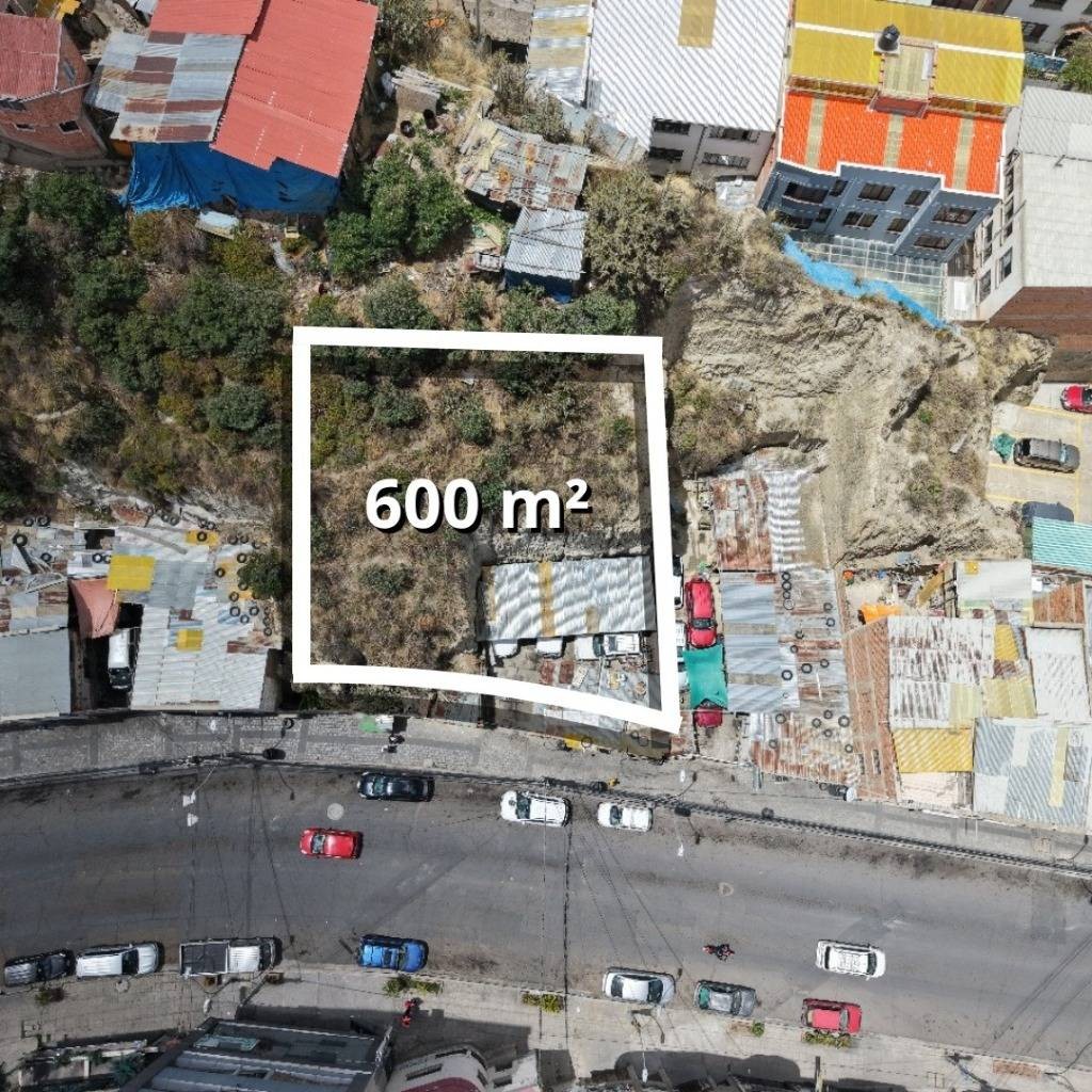 Terreno en VentaMIRAFLORES, AV. SAAVEDRA Foto 1