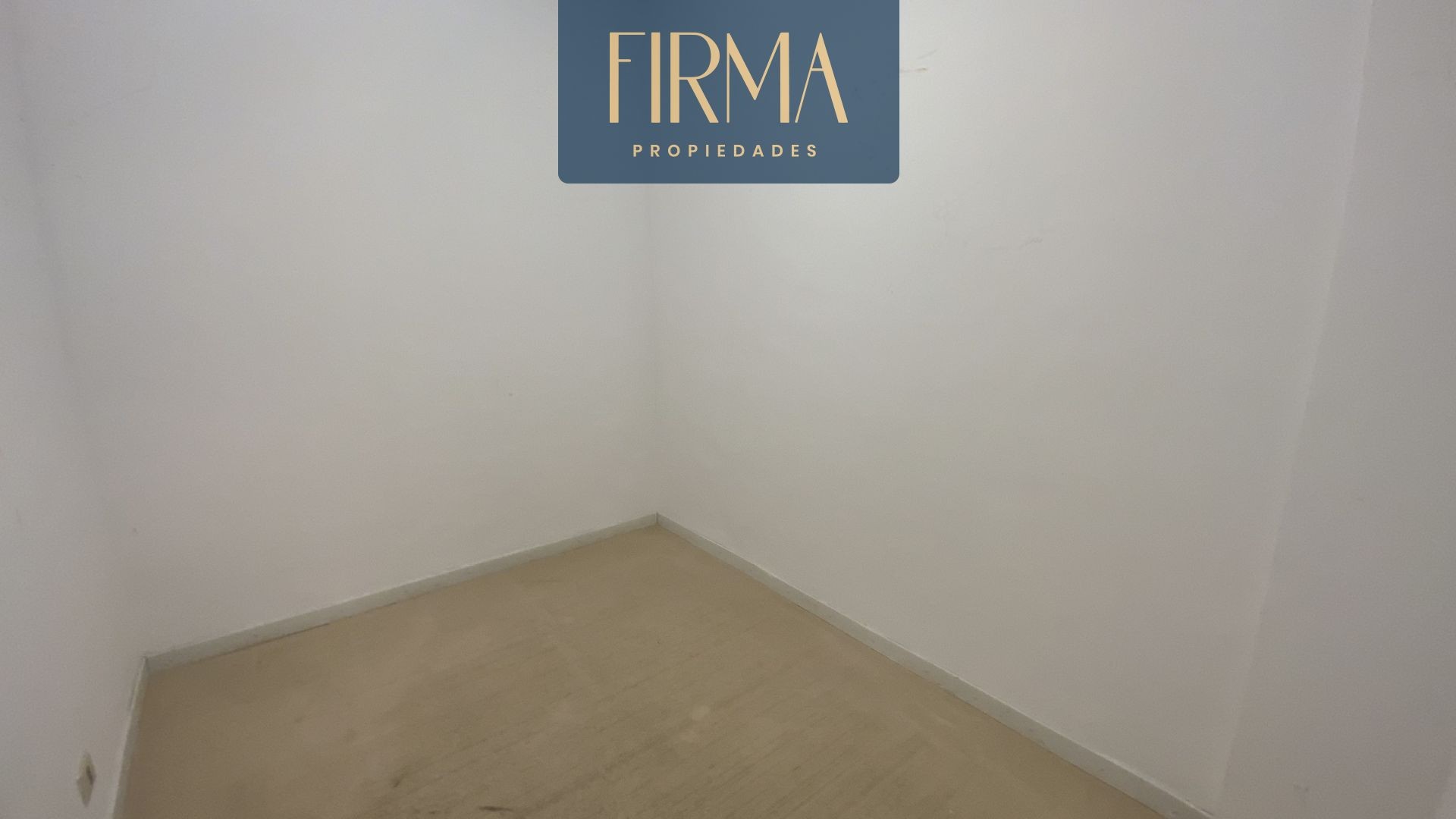 Casa en Achumani en La Paz 3 dormitorios 4 baños 3 parqueos Foto 19