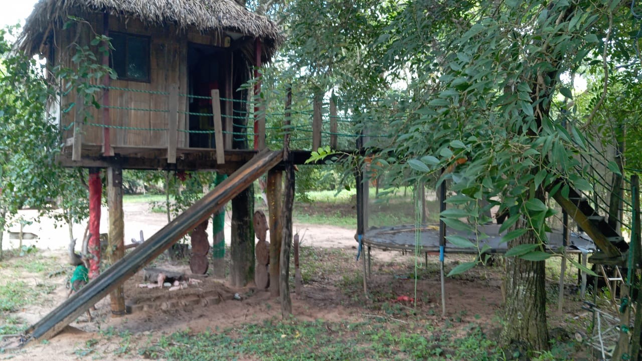 Local comercial en Alquiler4to anillo Urubo   10 baños  Foto 3