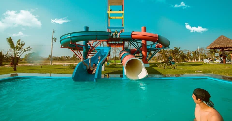 Terreno en VentaComplejo Campestre Urubo 2 
Ubicado en zona alta del Urubo    Foto 2