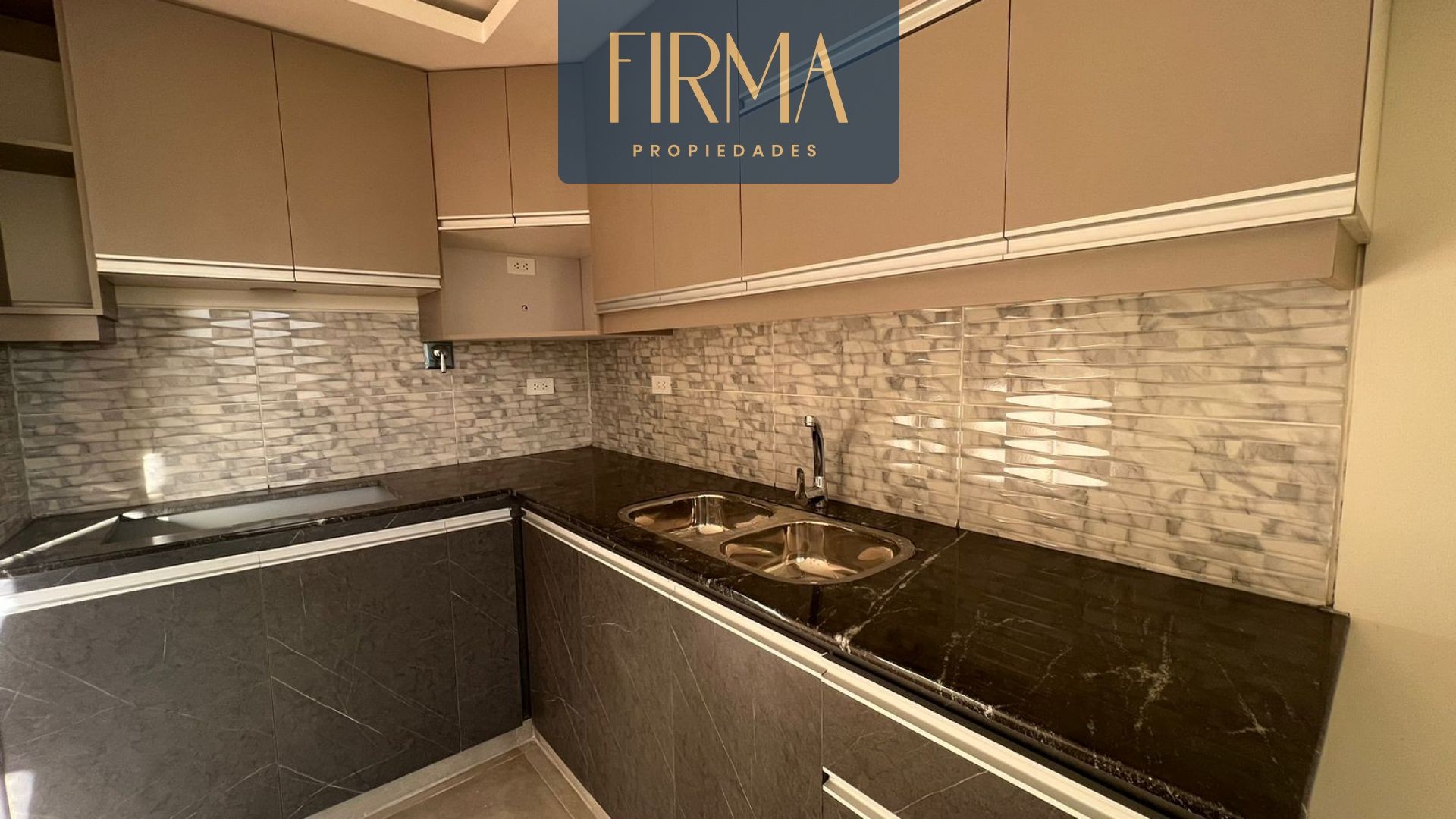 Departamento en AnticréticoLOS PINOS CALLE 27 Foto 3