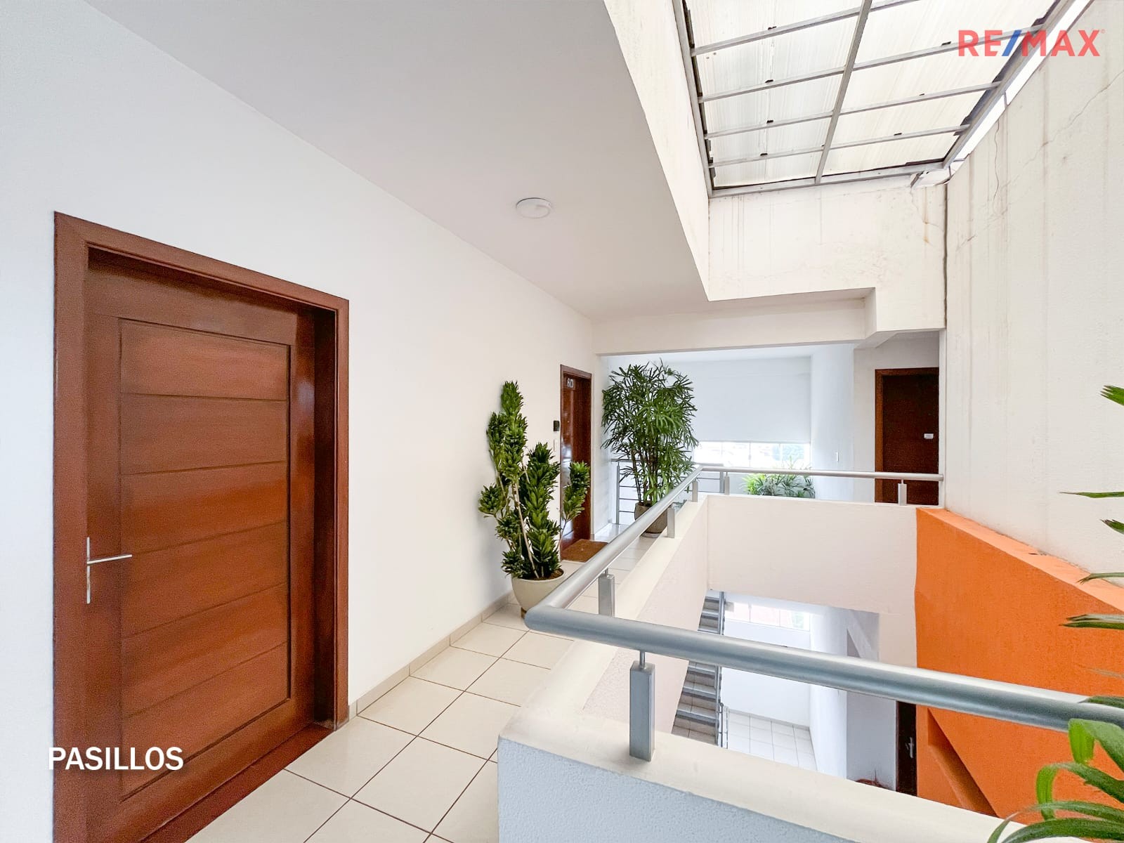 Departamento en VentaCONDOMINIO MACORORÓ IV 3 dormitorios 4 baños 1 parqueos Foto 5