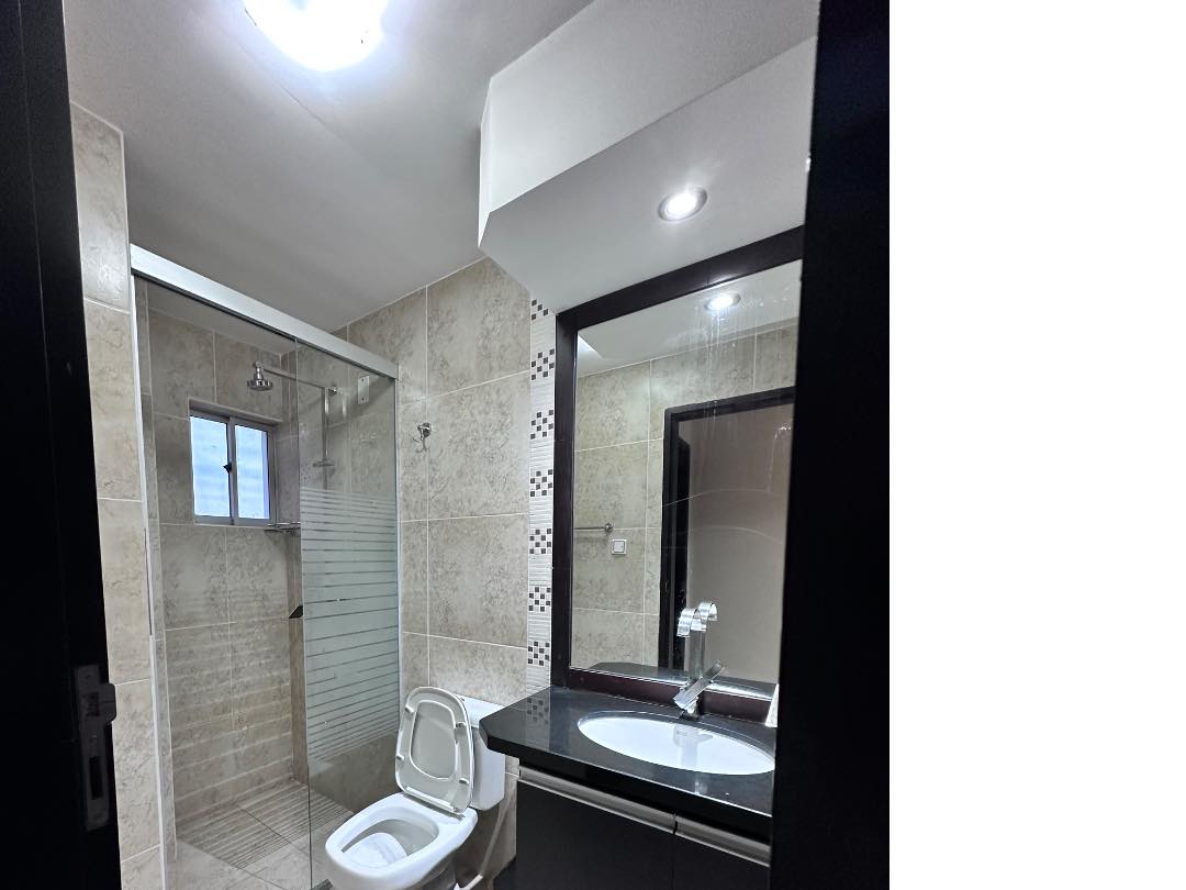 Departamento en Entre 1er y 2do anillo Norte en Santa Cruz de la Sierra 3 dormitorios 2 baños 1 parqueos Foto 6