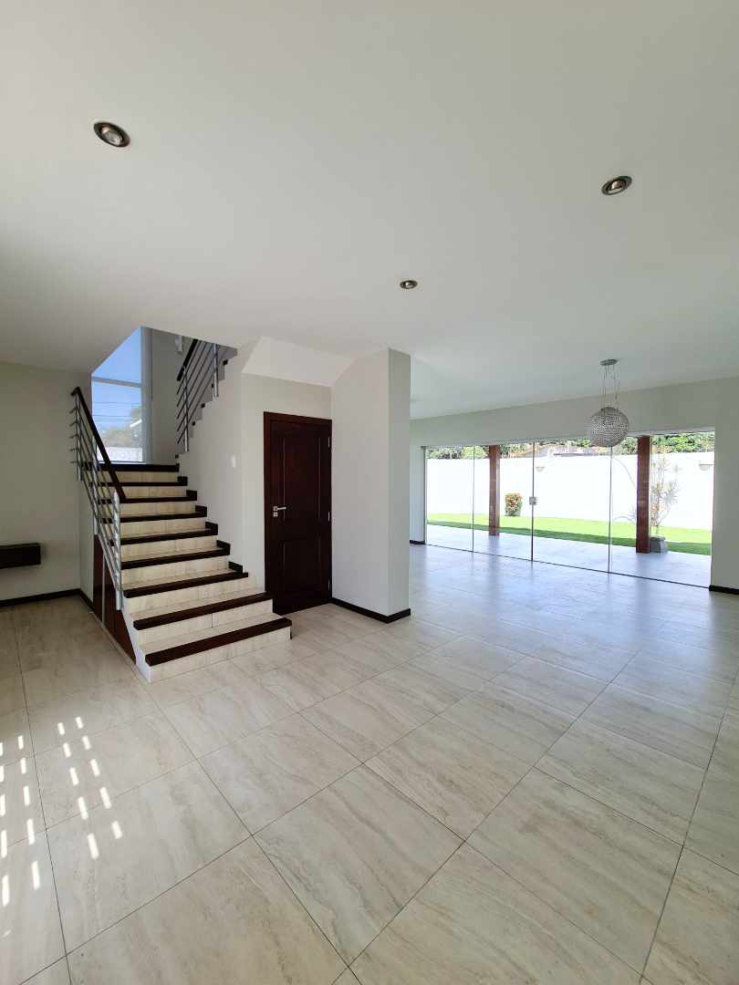 En Venta a $us 285,000 Foto 11