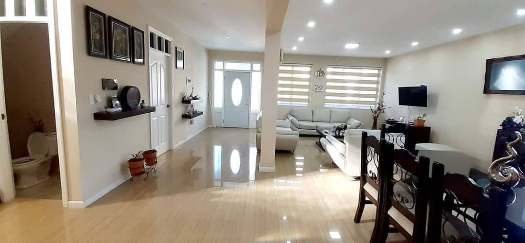 Casa en Sacaba en Cochabamba 3 dormitorios 3 baños 2 parqueos Foto 10