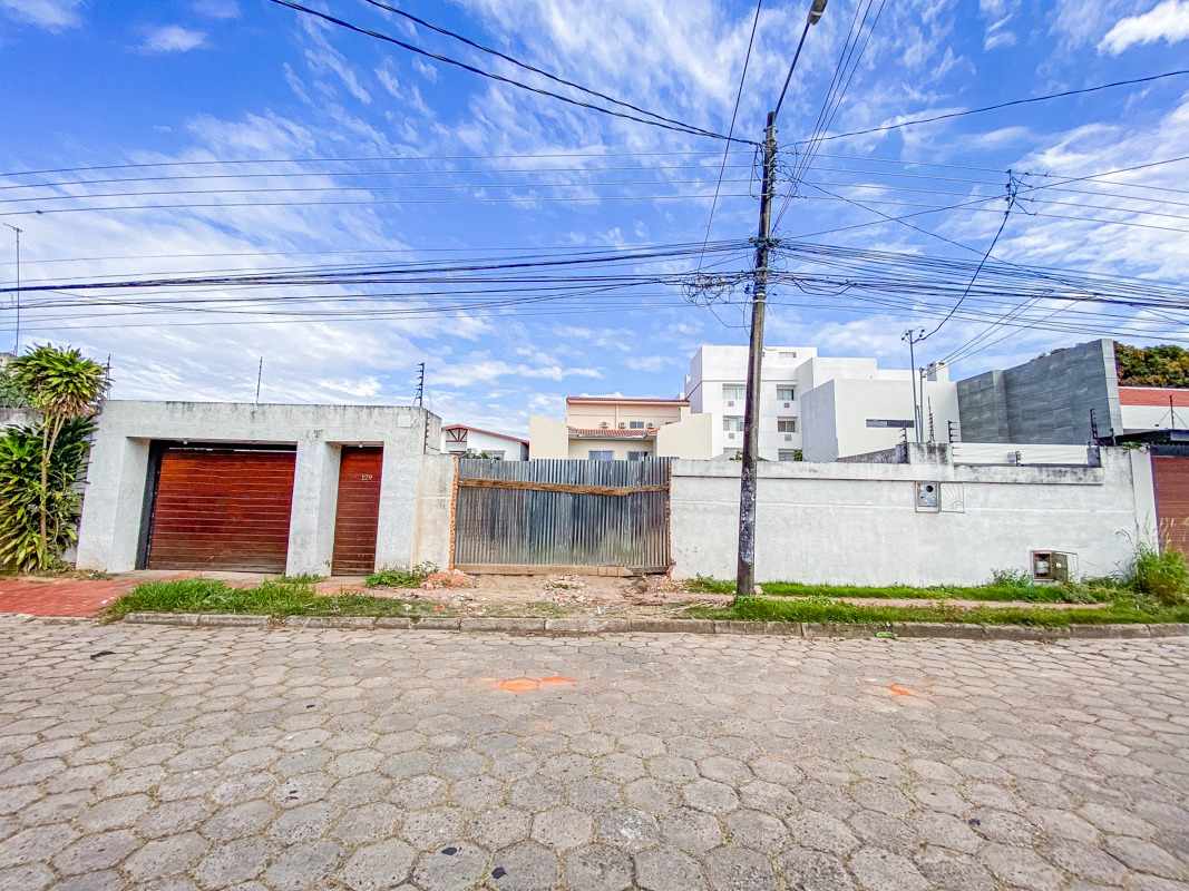 Terreno en VentaTERRENO EN VENTA , en el Residencial y tranquilo ¡BARRIO URBARÍ!    Foto 6