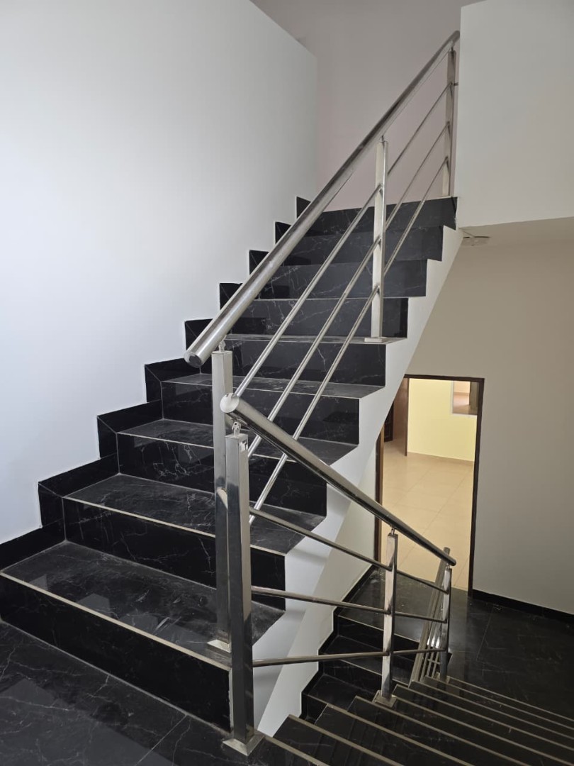 Casa Zona Norte – Av. Alemana, casa amplia en alquiler Foto 14