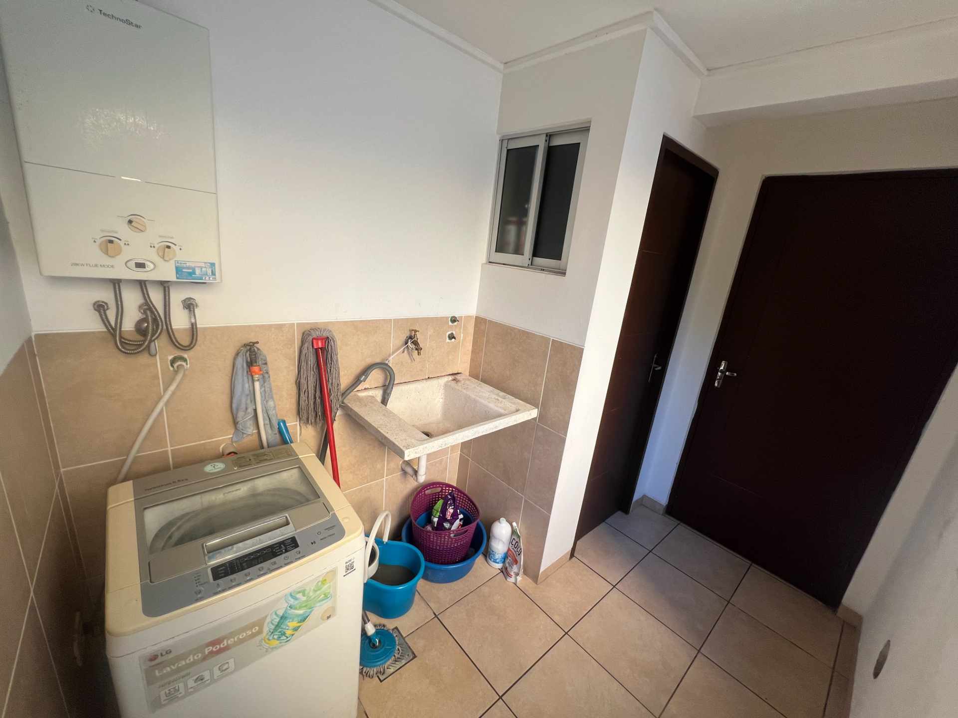 Departamento Doble Vía a La Guardia entre 5to y 6to anillo Foto 8