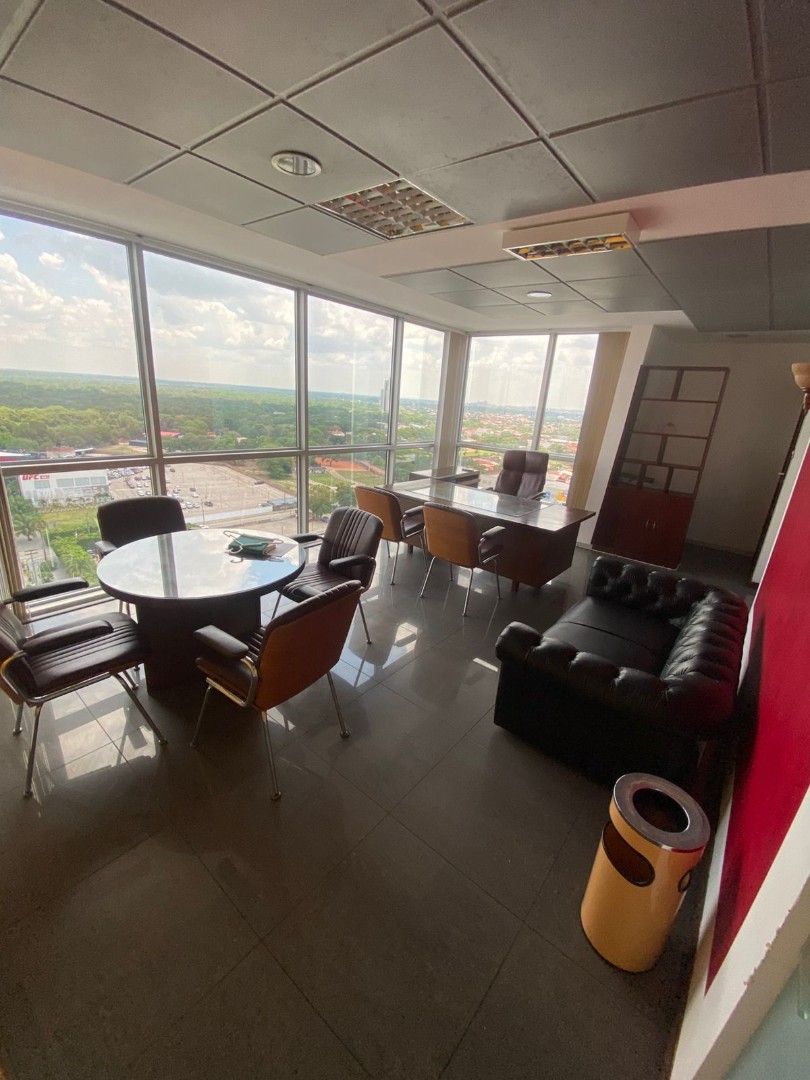 Oficina en VentaOFICINA EN VENTA O ALQUILER TORRE DUO ZONA EQUIPETROL 3 dormitorios 1 baños 1 parqueos Foto 6