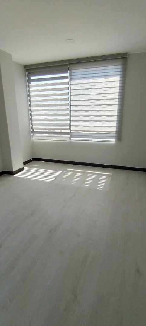 Departamento en Achumani en La Paz 3 dormitorios 3 baños 1 parqueos Foto 15