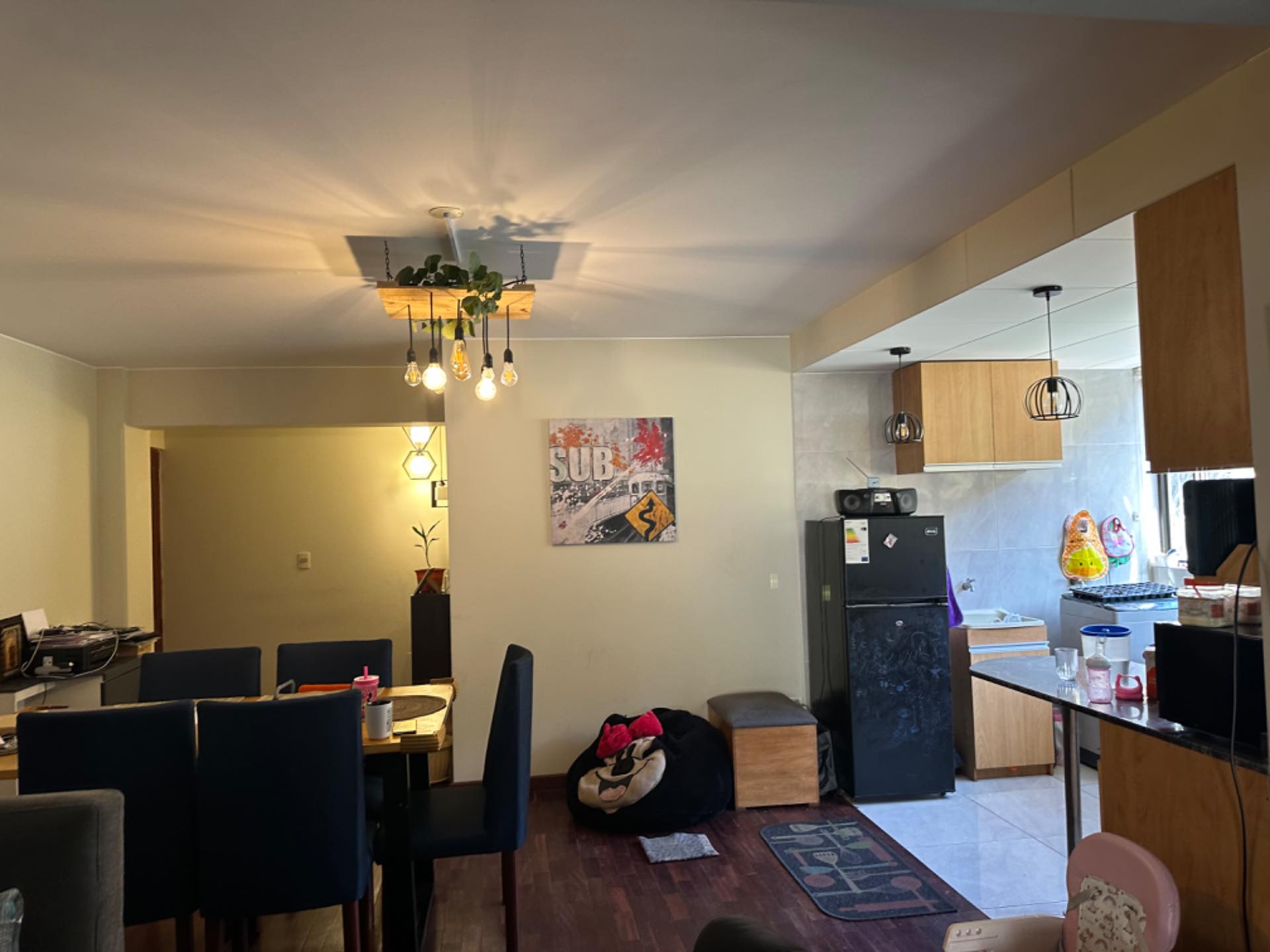 Departamento en VentaDEPARTAMENTO EN VENTA!! Obrajes avenida costanera a una cuadra del cementerio jardín  2 dormitorios 2 baños 1 parqueos Foto 17