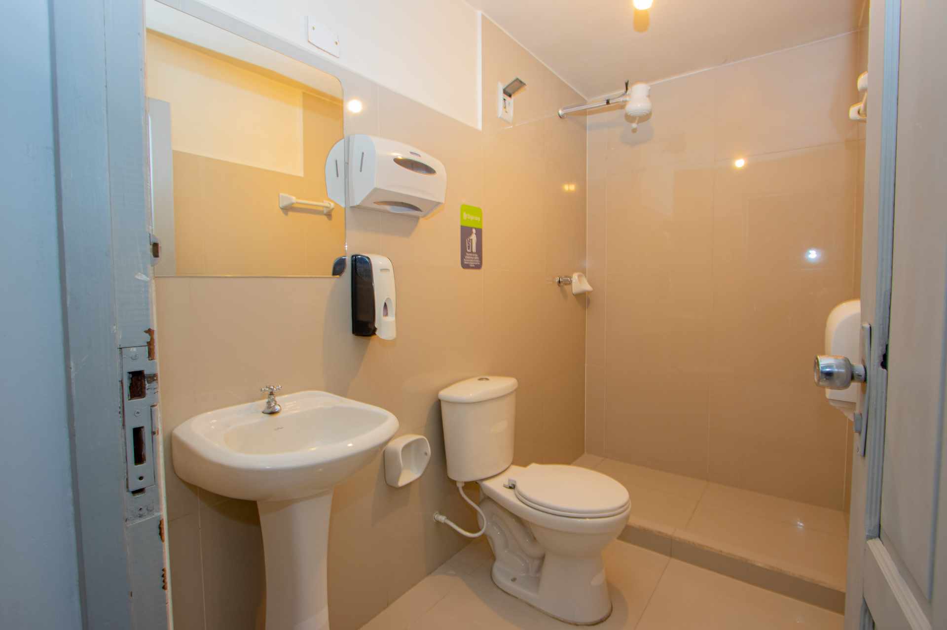 En Venta a $us 225,000 Foto 37