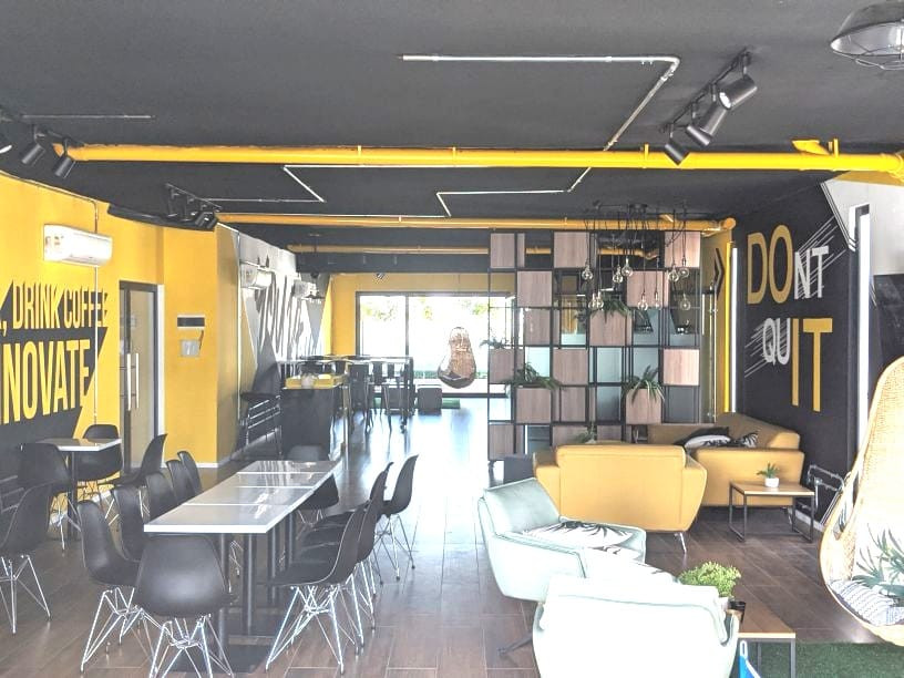 Departamento en AlquilerC. Alberto Seleme Equipetrol Norte.  Foto 16