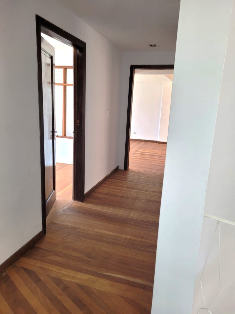 Casa en AlquilerSOPOCACHI -  CASA EN ALQUILER O VENTA -  PARA OFICINAS - 3 PLANTAS  21 dormitorios 5 baños 5 parqueos Foto 36