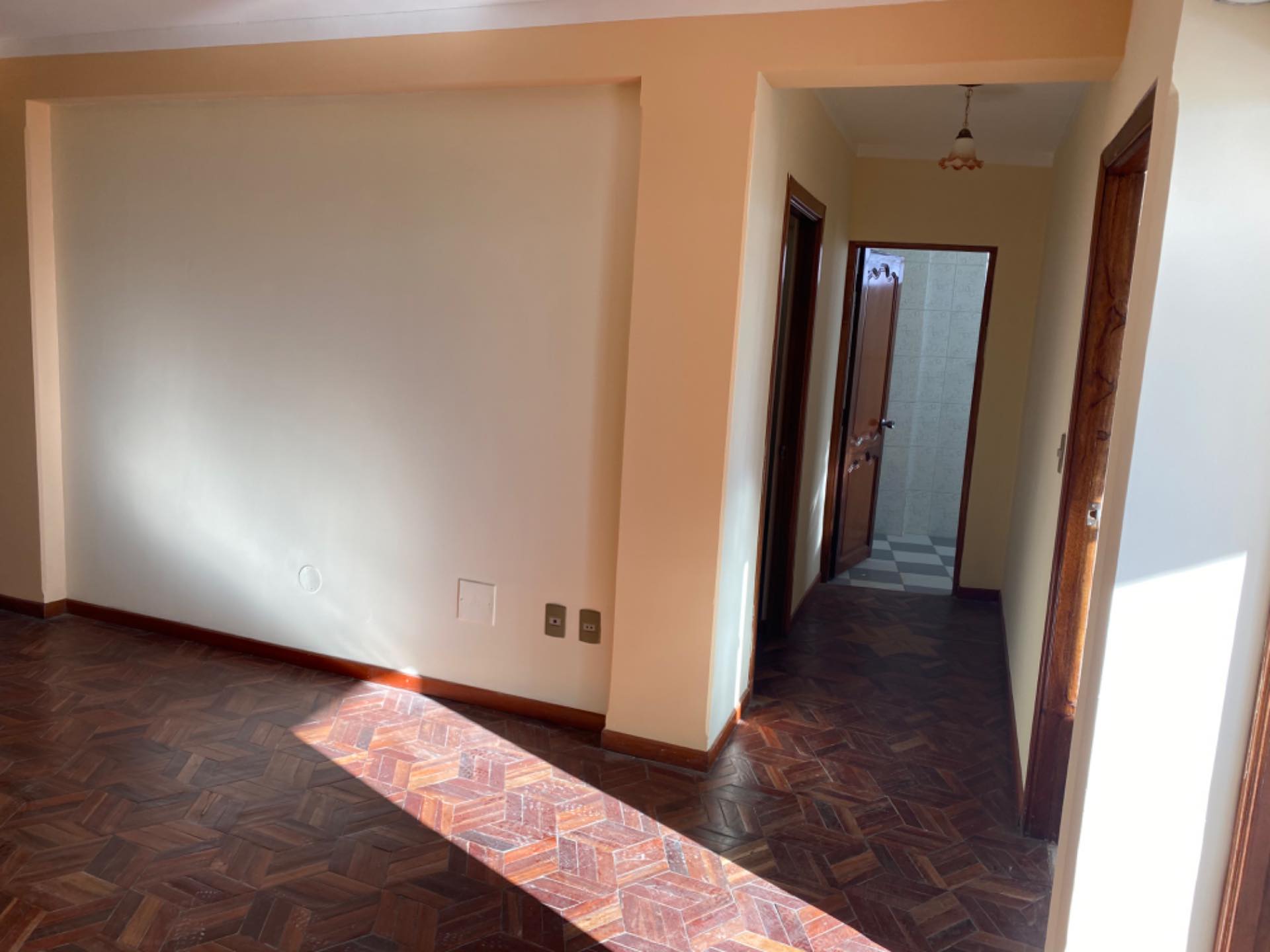 Edificio en VentaALTO SAN PEDRO   CALLLE: JORGE DE LÁ REZA #1581   27 dormitorios 13 baños 10 parqueos Foto 18