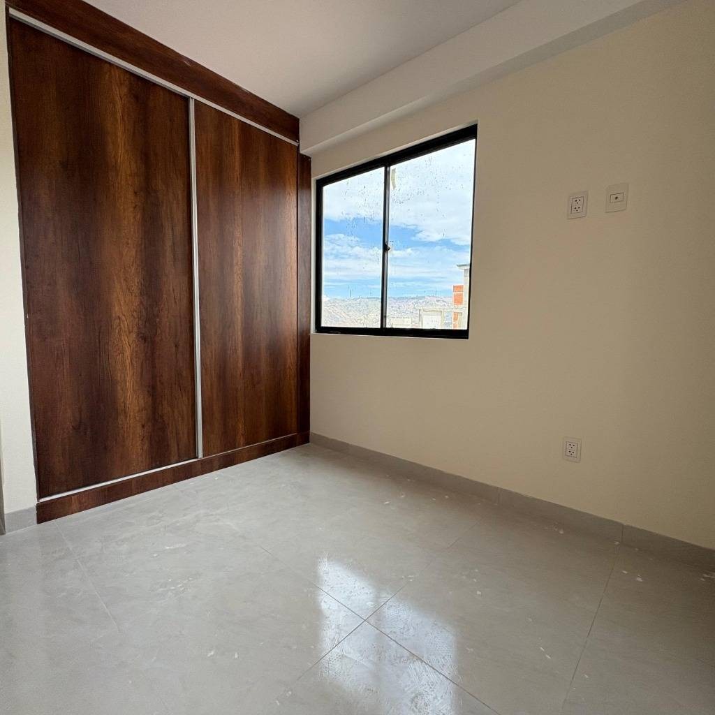 Departamento en VentaDEPARTAMENTO DE 1 DORMITORIO EN VENTA EN AUQUISAMAÑA Foto 5