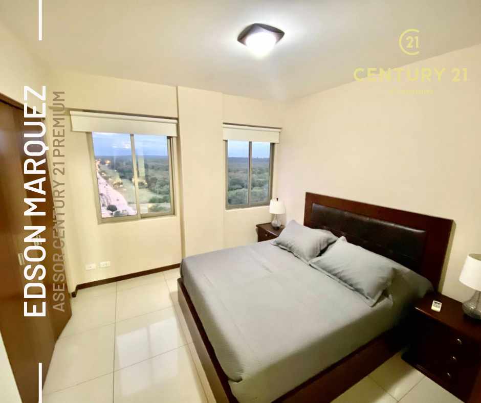 Departamento Departamento en Alquiler Amoblado 
🏢   Edificio MIRAGE, Sirari Equipetrol 4to Anillo.
 Foto 5