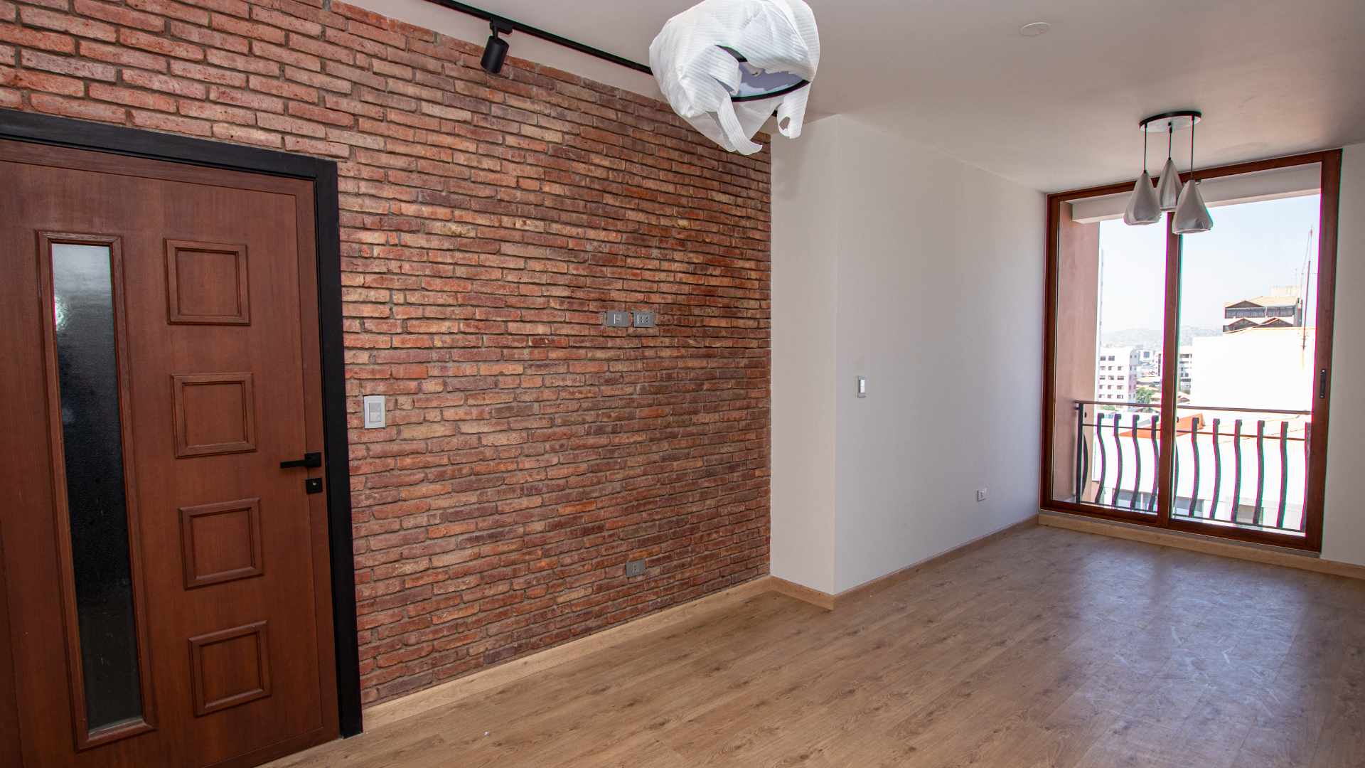 Departamento en VentaEdif. Vintage, Calle Simeón Roncal - Zona Cala Cala Foto 3