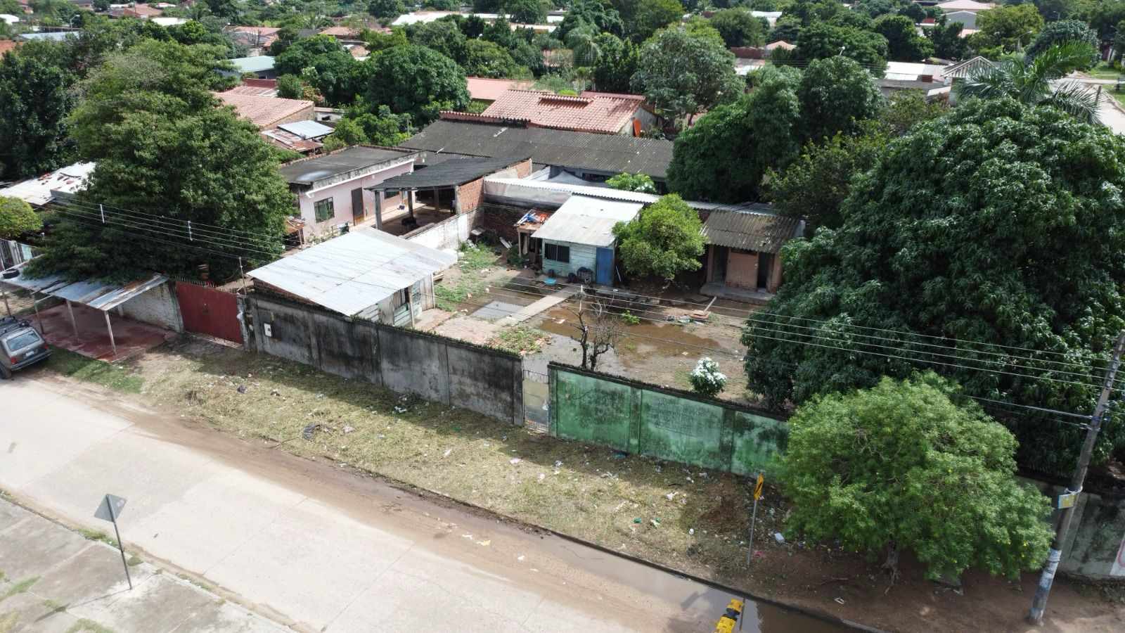 Terreno en Entre 6to y 7mo anillo Este en Santa Cruz de la Sierra    Foto 8