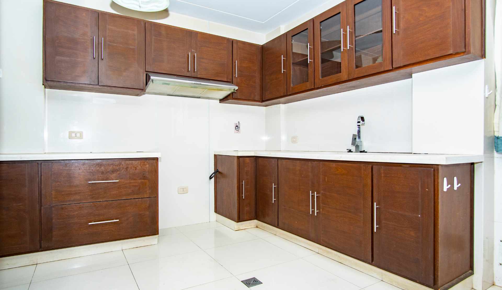 Departamento C. J.N. Rosales (Universidad Catolica Norte) Foto 7