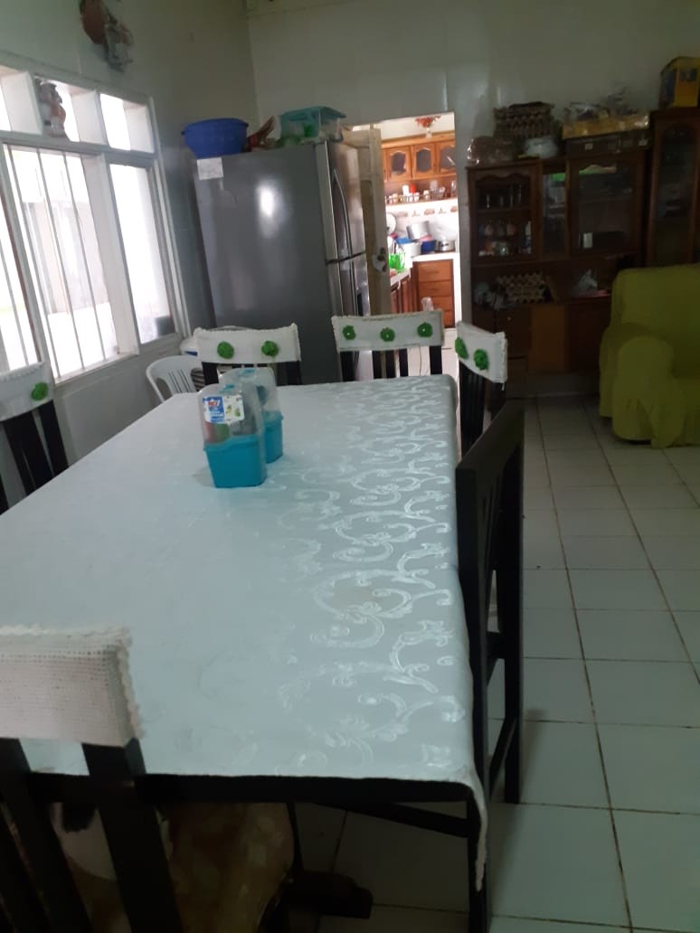 Casa en VentaBarrio Nueva Esperanza
Entre Av. 2 de agosto y Cambodromo  8 dormitorios 3 baños 2 parqueos Foto 21