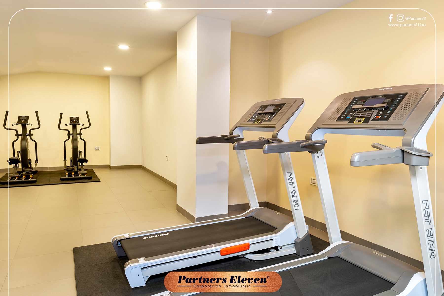 Departamento en VentaDEPARTAMENTO EN VENTA - EDIFICIO ANDALUZ. Calle Pasos Kanki casi Huallparrimachi. 2 dormitorios 3 baños 1 parqueos Foto 11