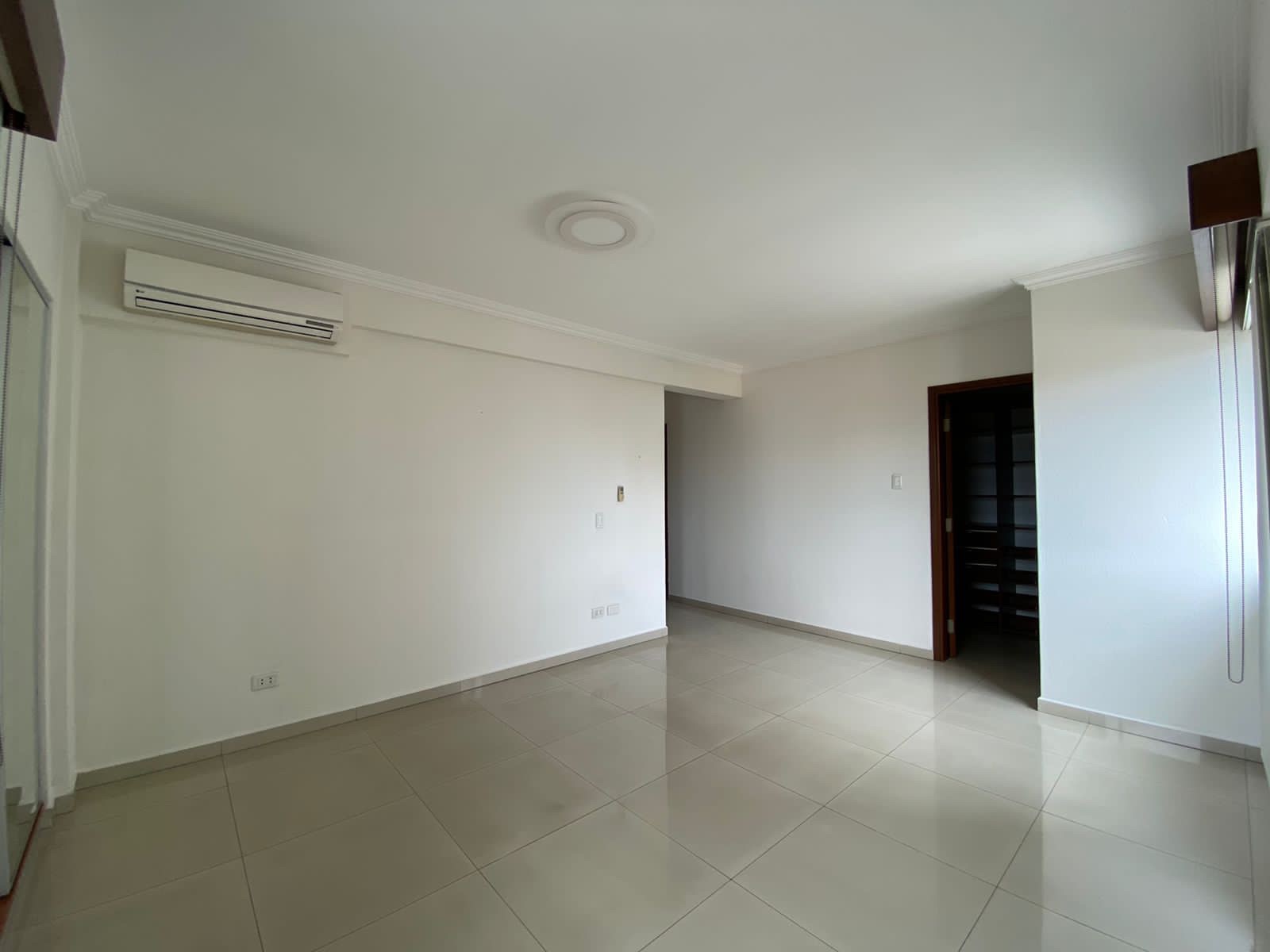 En Venta a $us 190,000 Foto 5