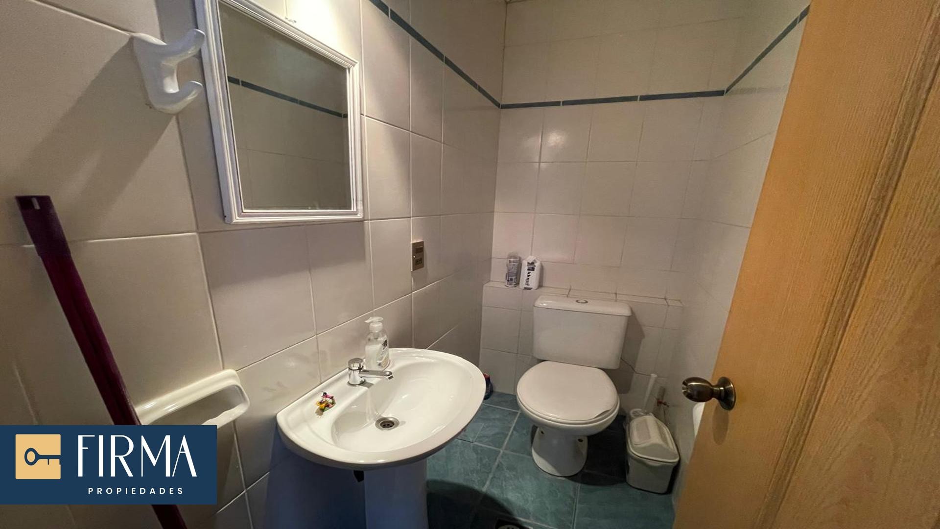 Oficina en AlquilerOFICINA EN ALQUILER EN CALACOTO 1 dormitorios 1 baños  Foto 6