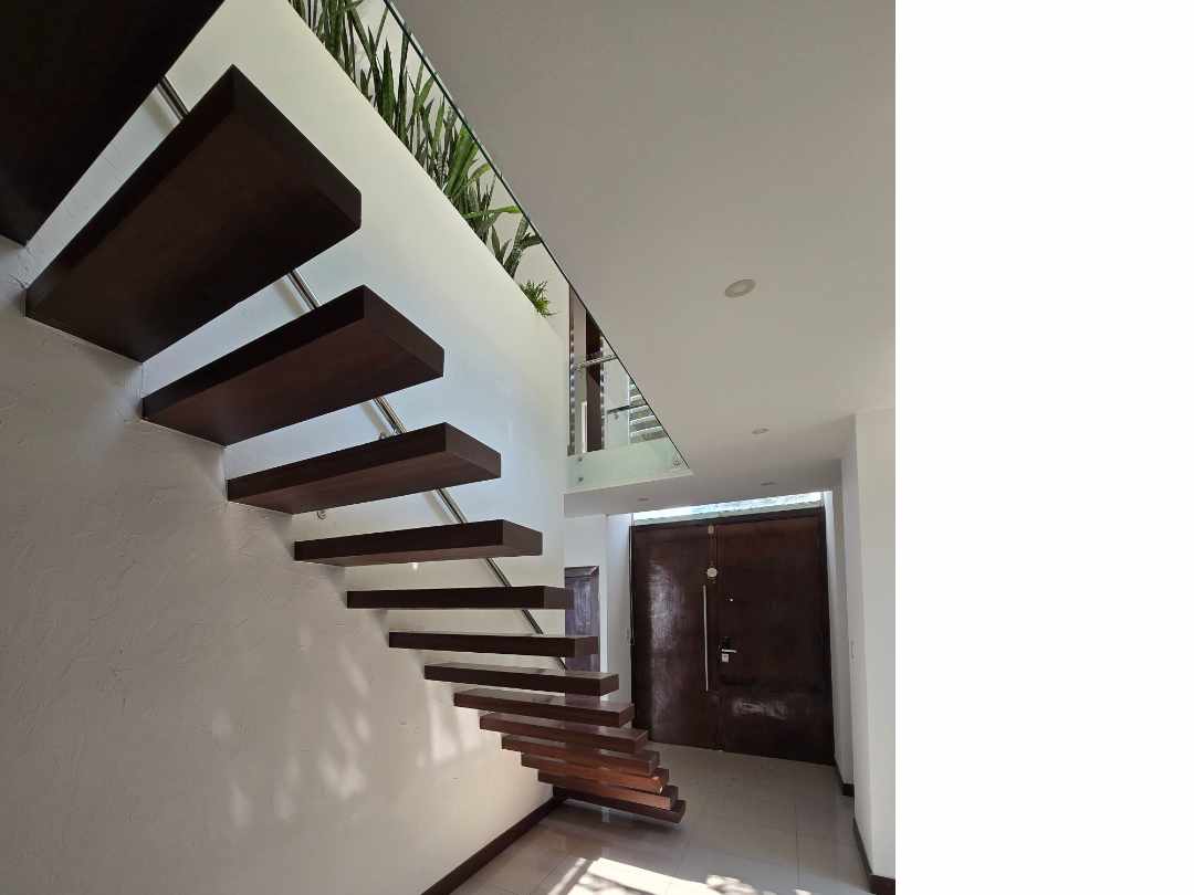 Casa en Entre 8vo y 9no anillo Norte en Santa Cruz de la Sierra 3 dormitorios 4 baños 3 parqueos Foto 30